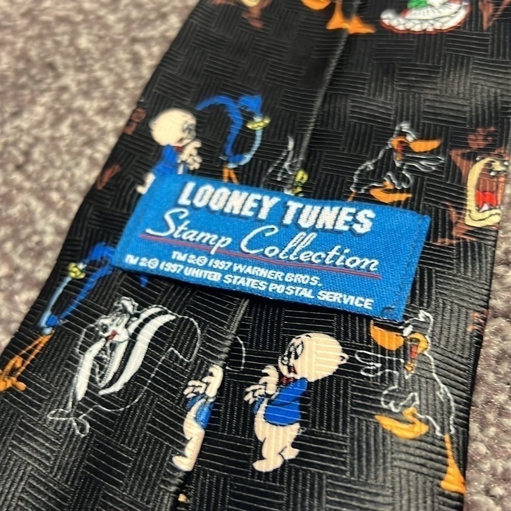 1997 Warner Bros Looney Tunes United States Postal Stamp Collection Tie - Picture 4 of 4